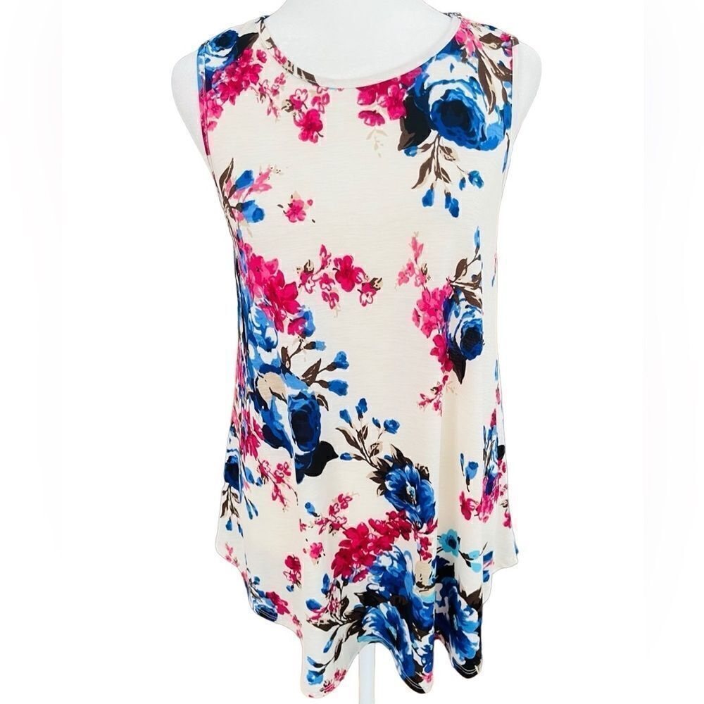 Heimish USA sleeveless swing style floral top size S.